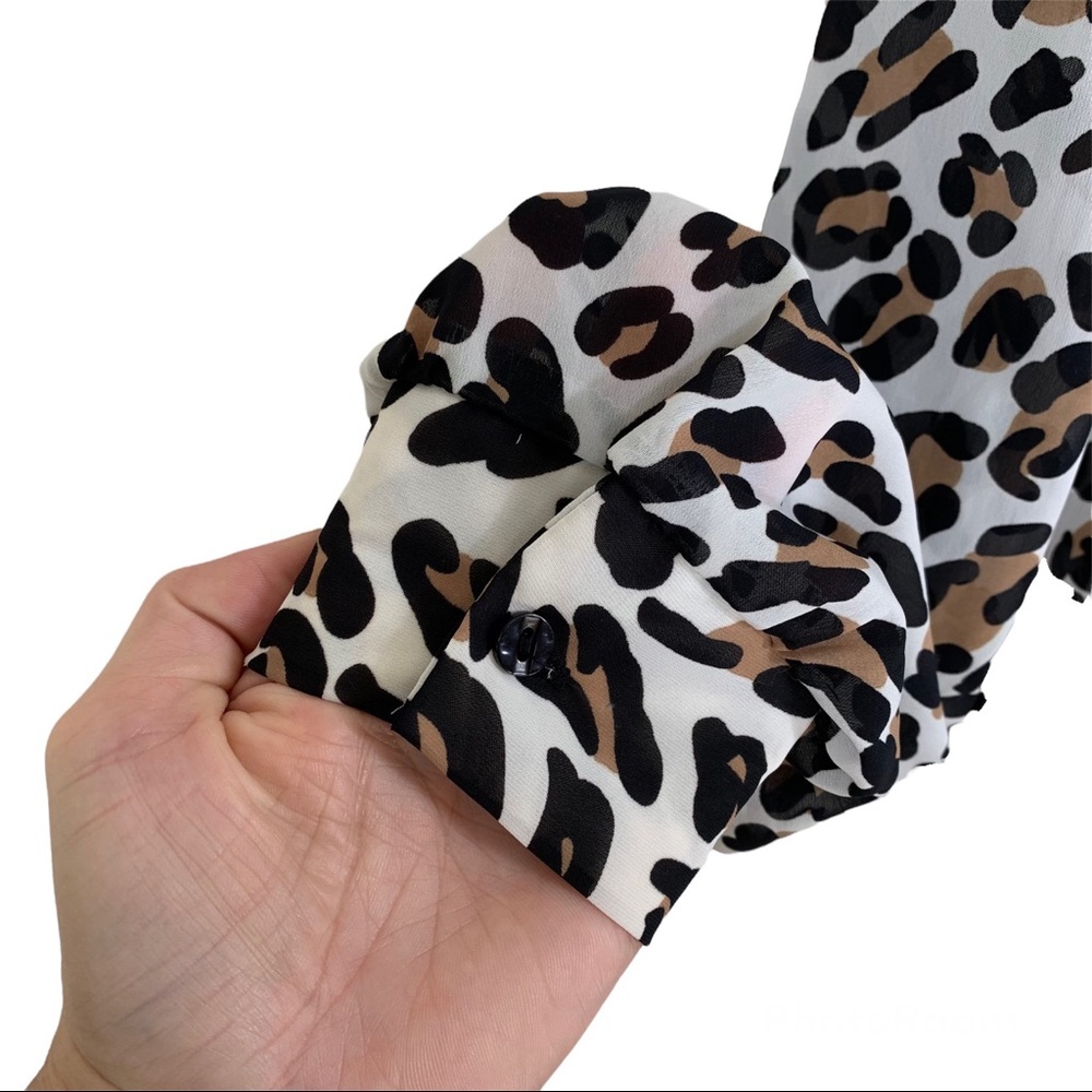 Vintage 1970’s Leopard Print Bow Tie Blouse - Picture 7 of 8